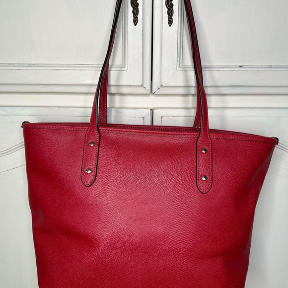 Coach Scarlet Leather Tote - Picture 2 of 9